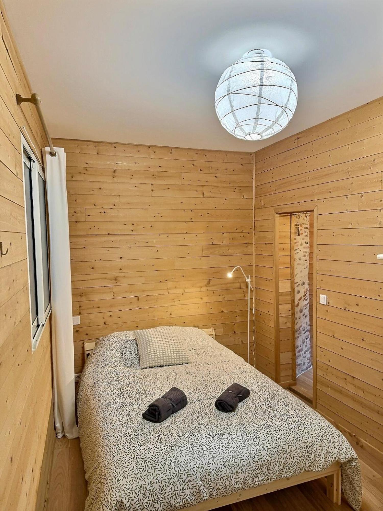 Wonderhost, Bois Et Pierre En Coeur De Ville Pau Eksteriør bilde